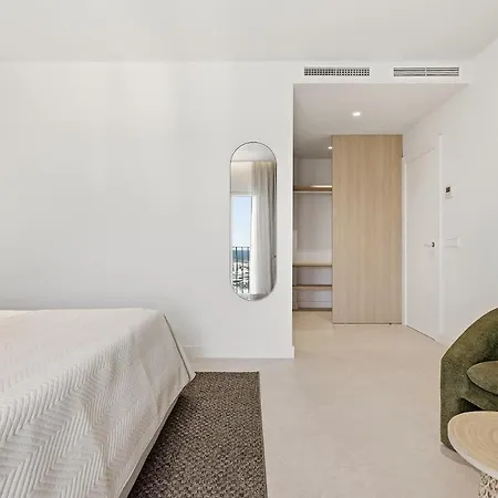 Modern Puerto Banus Frontline Penthouse Апартаменти Марбелья