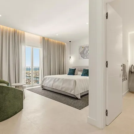 Modern Puerto Banus Frontline Penthouse